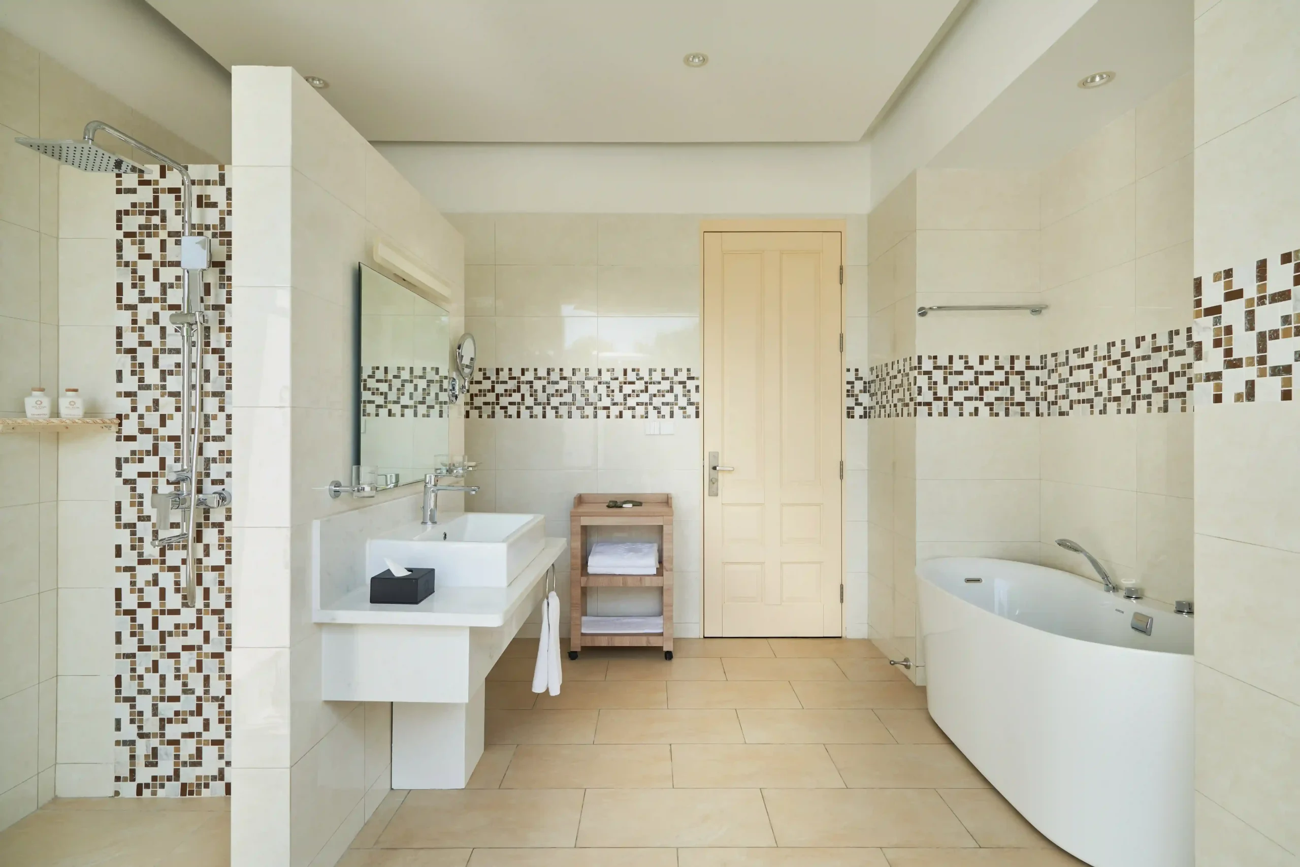 Beach Suite with Pool