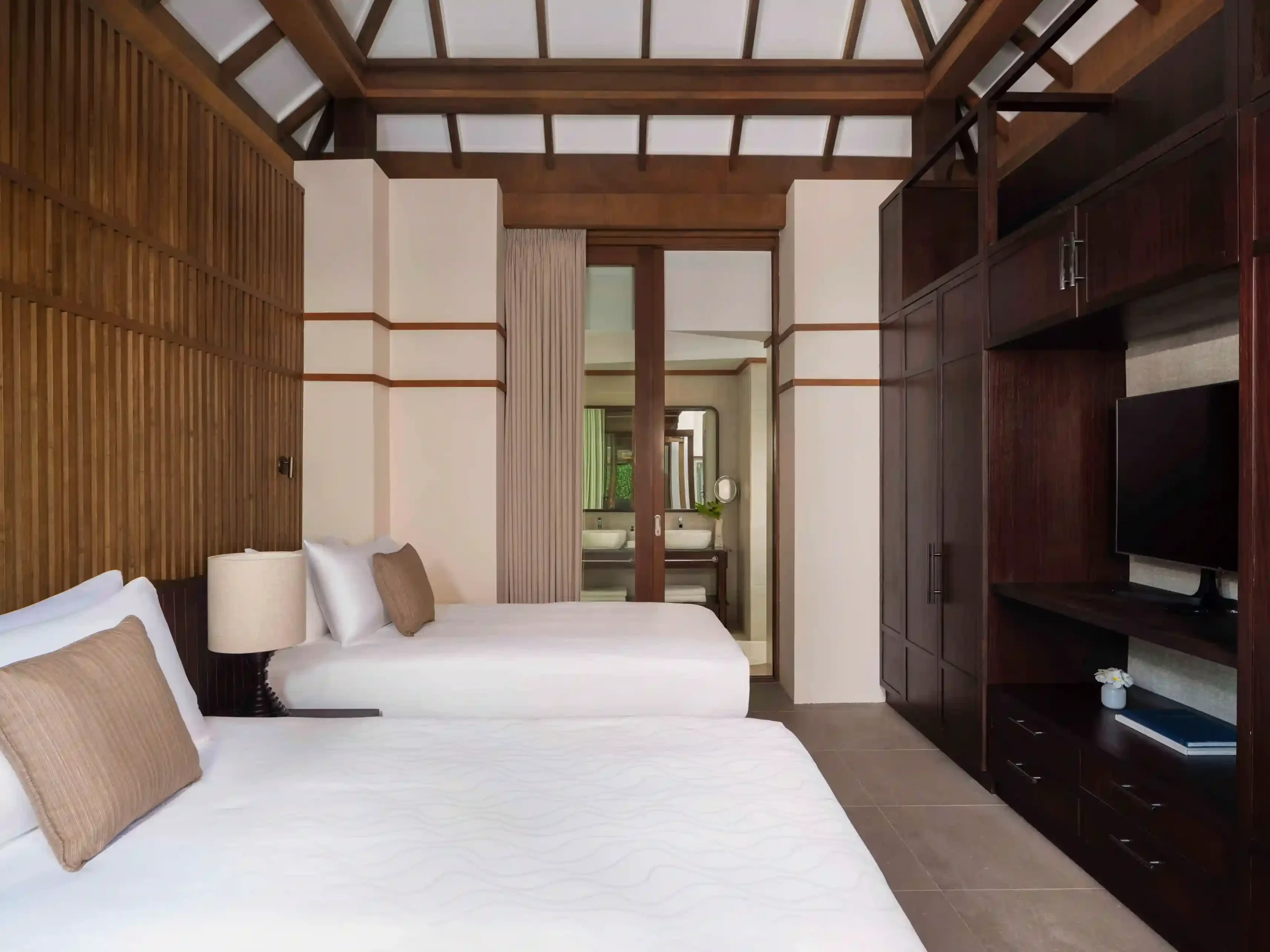 2 Bedroom Deluxe Beach Villa with Pool