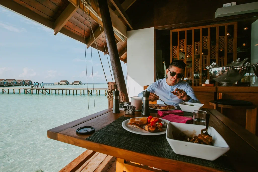 hotel maldives estiacoholidays