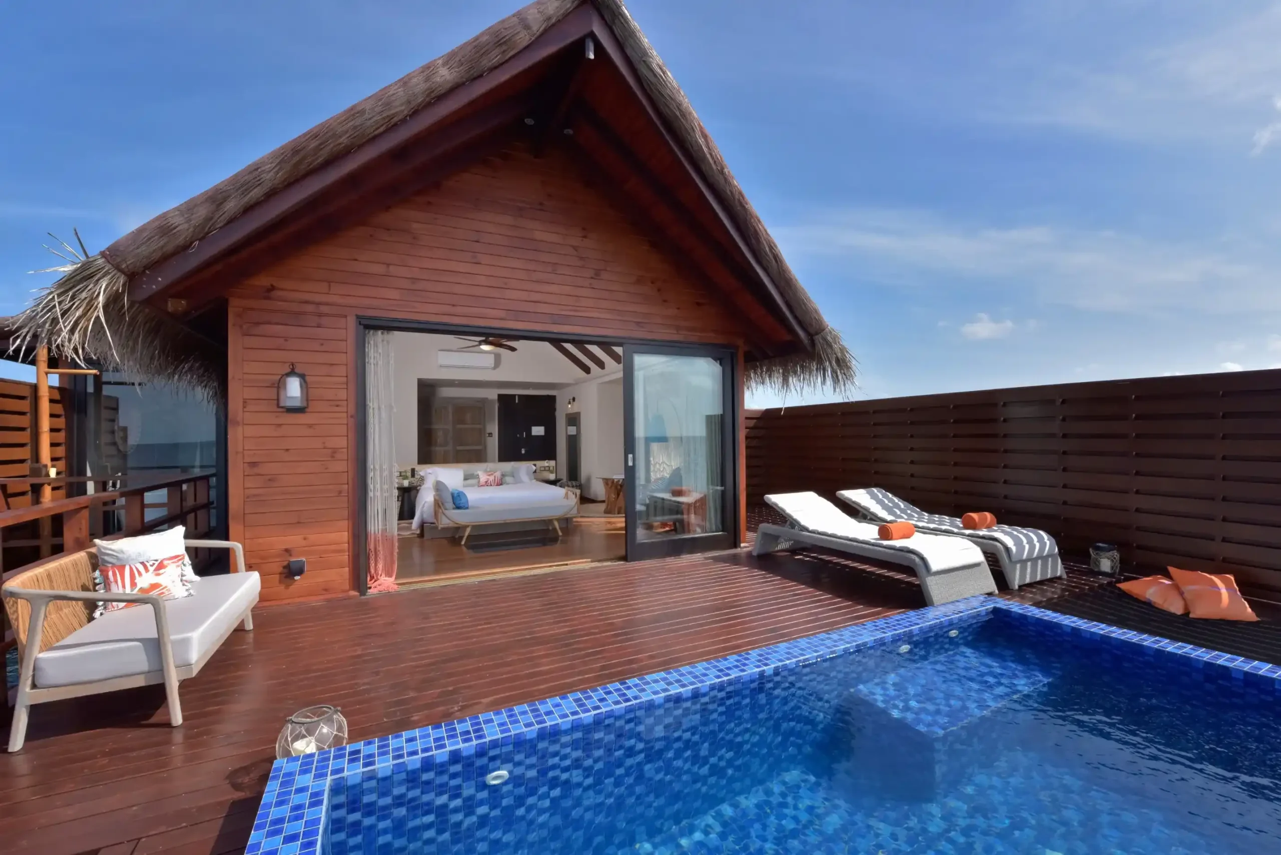 Reef Pool Waater Villa