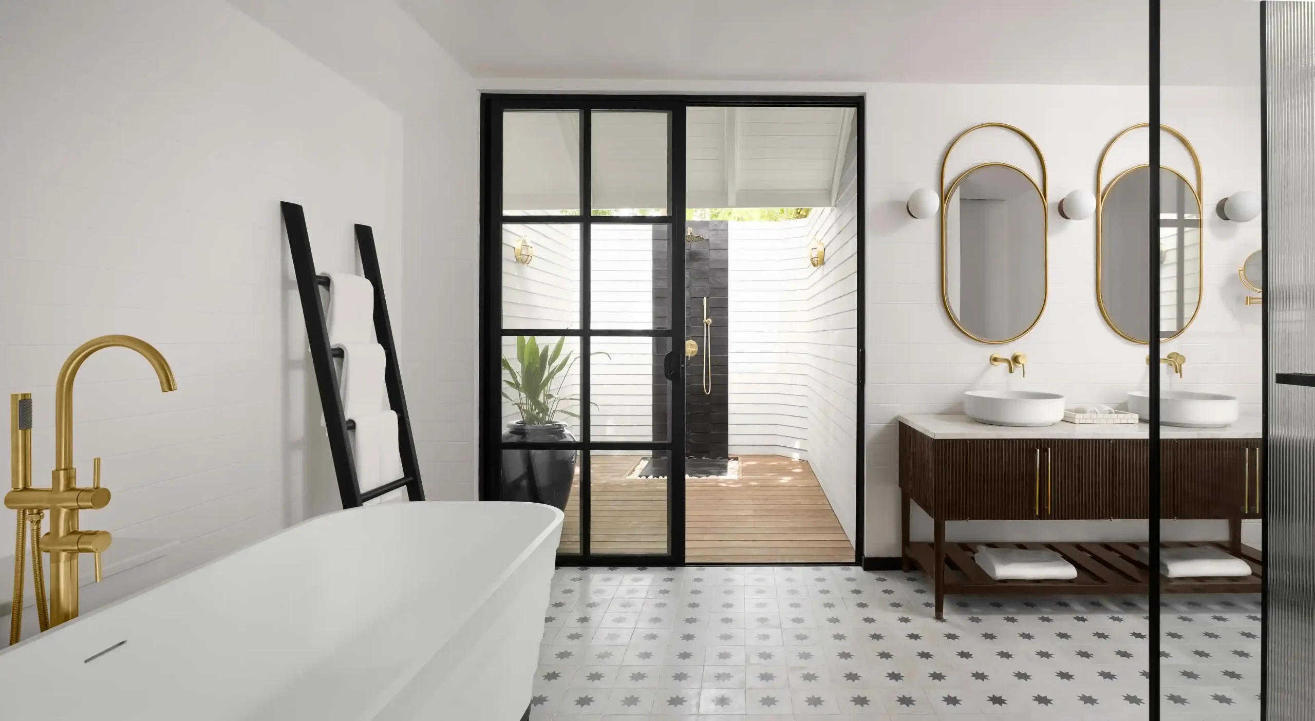 Deluxe Beach Pool Villa