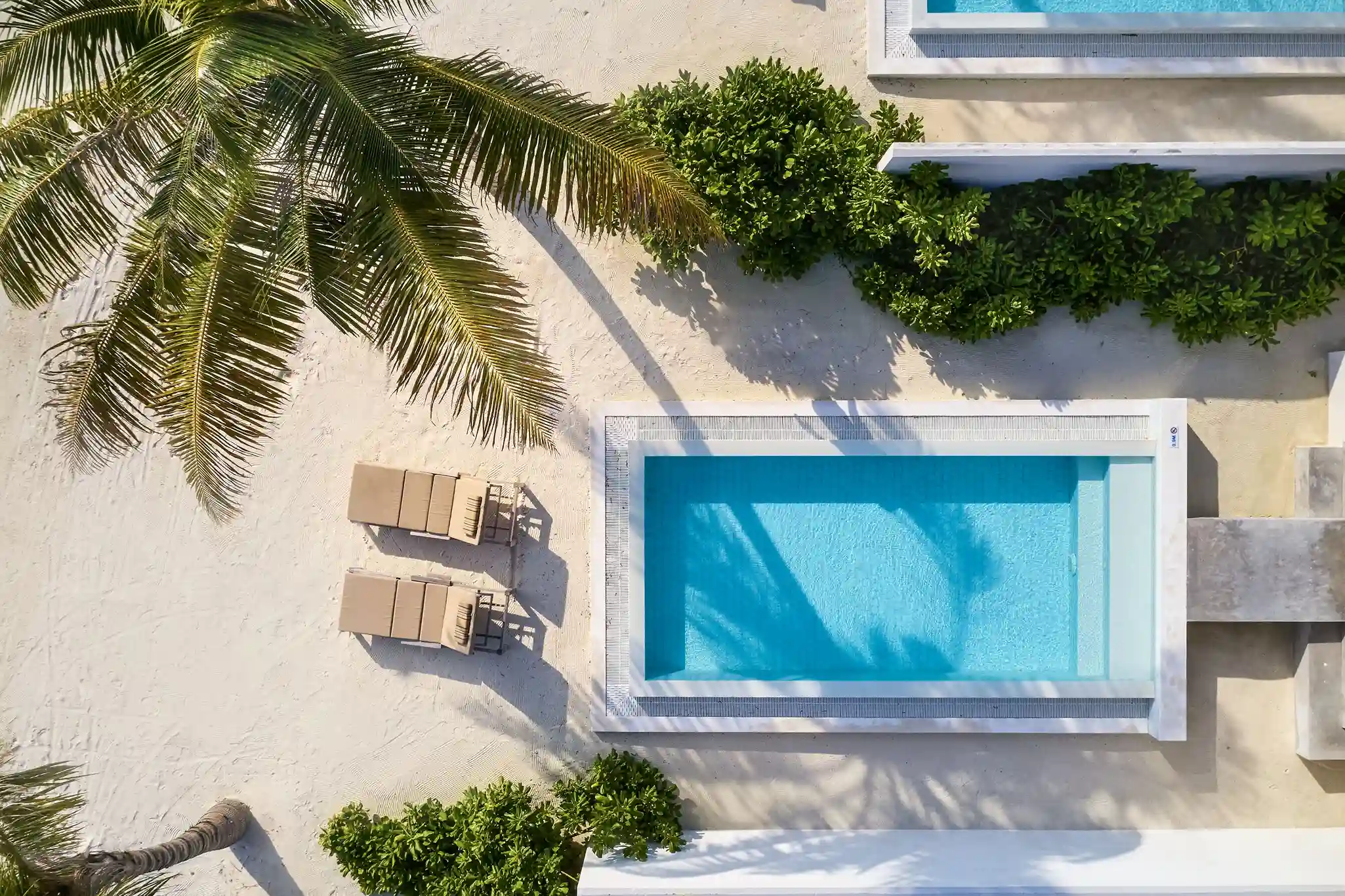 Grand Beach Suite with Pool